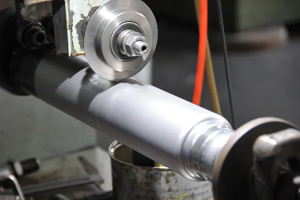 Stainless steel sheet splitting process for food storage container body